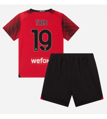 AC Milan Theo Hernandez #19 Hjemmebanesæt Børn 2023-24 Kort ærmer (+ korte bukser)